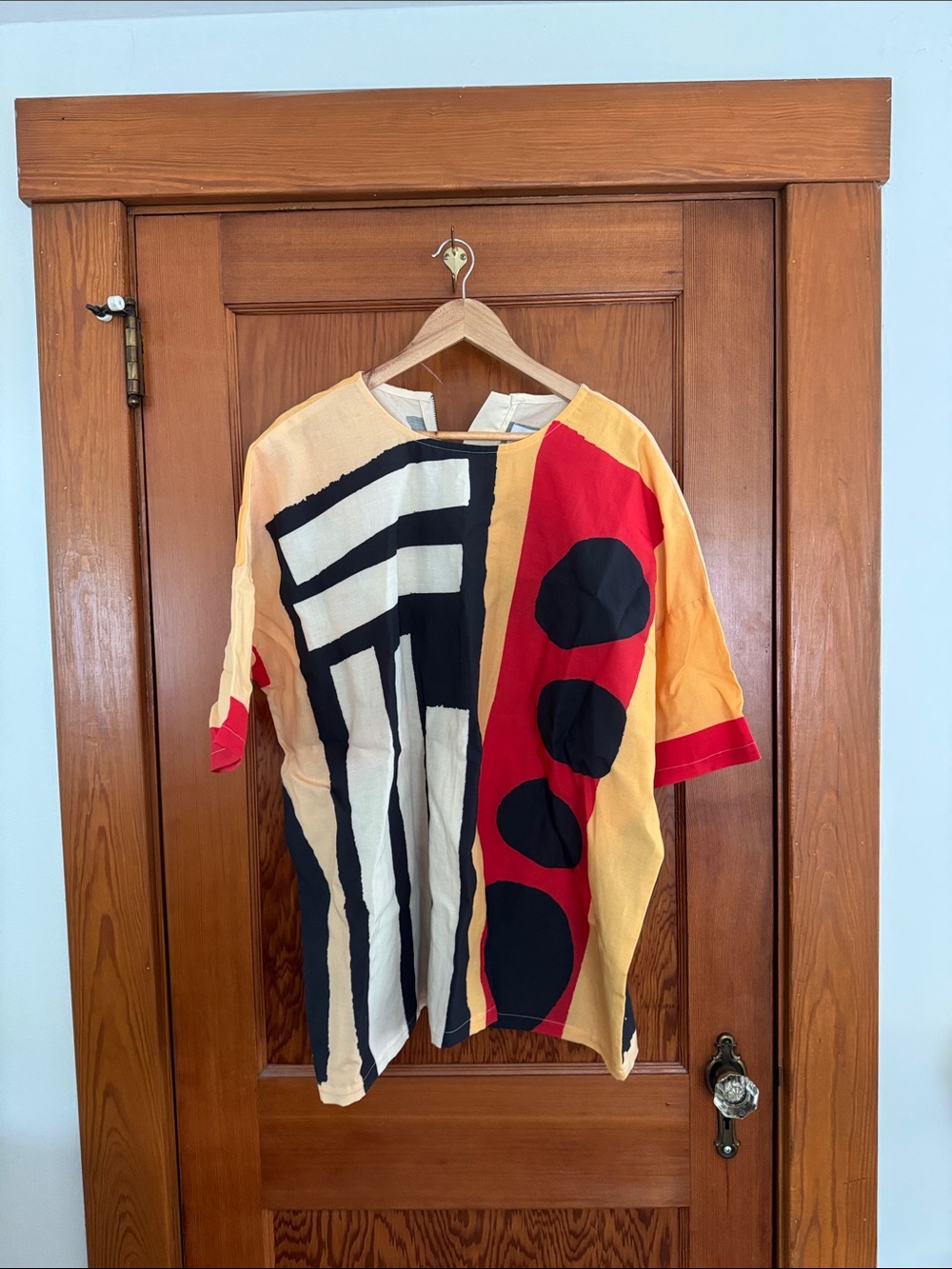 Colorblock Abstract Printed Short Sleeve Top - Yellow Red Black